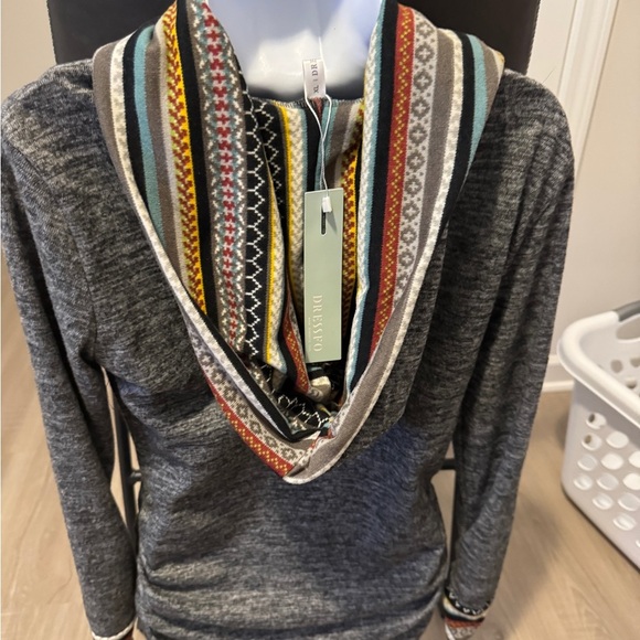 Twisted Cable Knit Plaid Print Hooded
Sweater Button Ruched Neck
Sweater. XL NWT - Picture 5 of 9